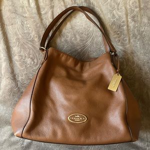Coach shoulder bag in cognac brown